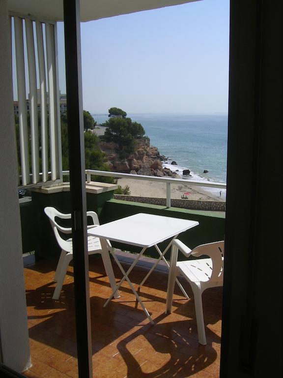 Apartamentos Casa Blanca Miami Playa Стая снимка